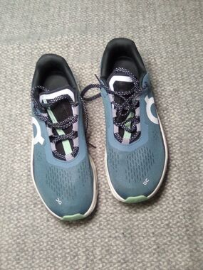 On Cloud Women's Sneakers in Teal with Mint Accents